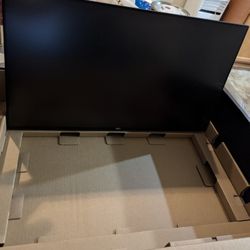 Dell 24" UltraSharp LED Monitor