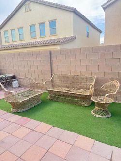 Vintage Russell Woodard Style Spun Fiberglass Patio Set