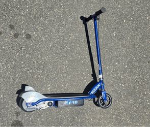Razor e90 Electric Scooter With Charger