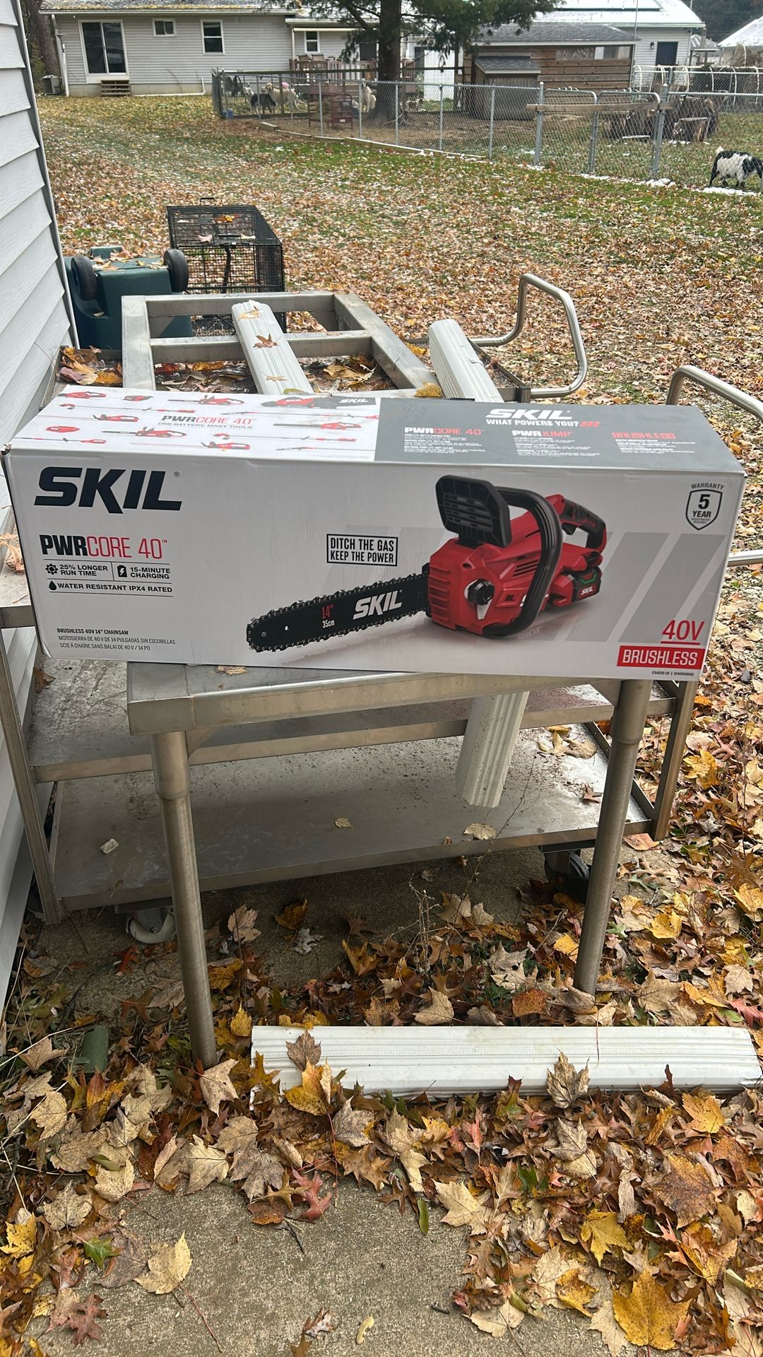 Skil 40 Volt Chainsaw. Brand New. In Box