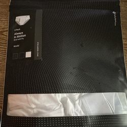 Unopened Lulu Lemon Mens Size L Briefs