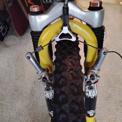 Vintage 90s bike parts Cook Bros,King,Avid Tri-Align,
Carbon frame