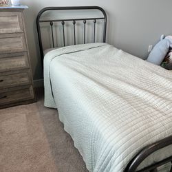 Single Bed Frame With Mattress