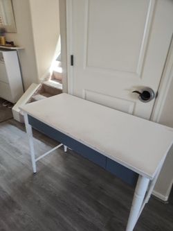 Free Table