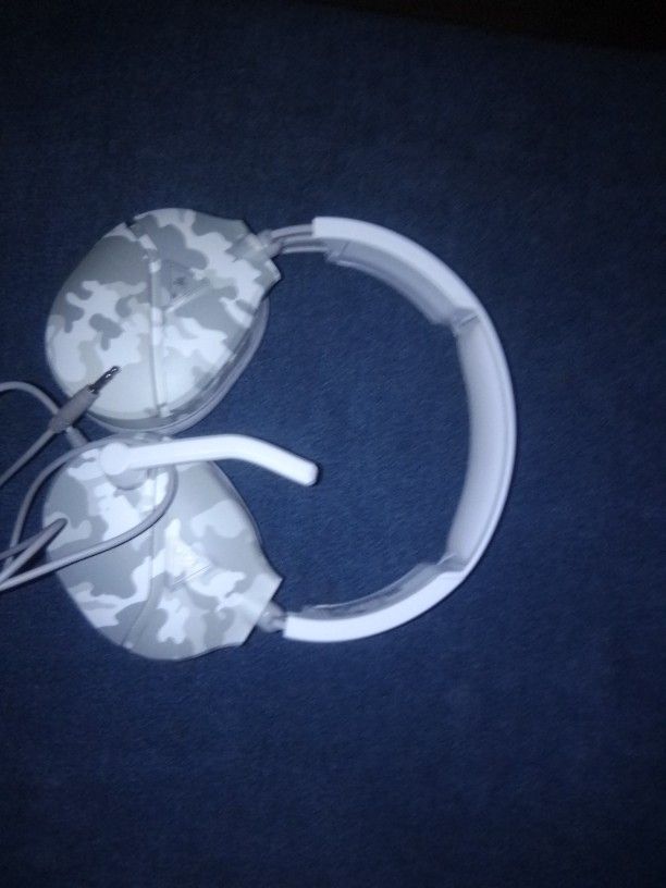 Turtle Beach Gaming Headphones "In Box"