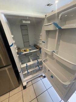 Whirlpool 17.8 Cu. Ft. All Refrigerator
