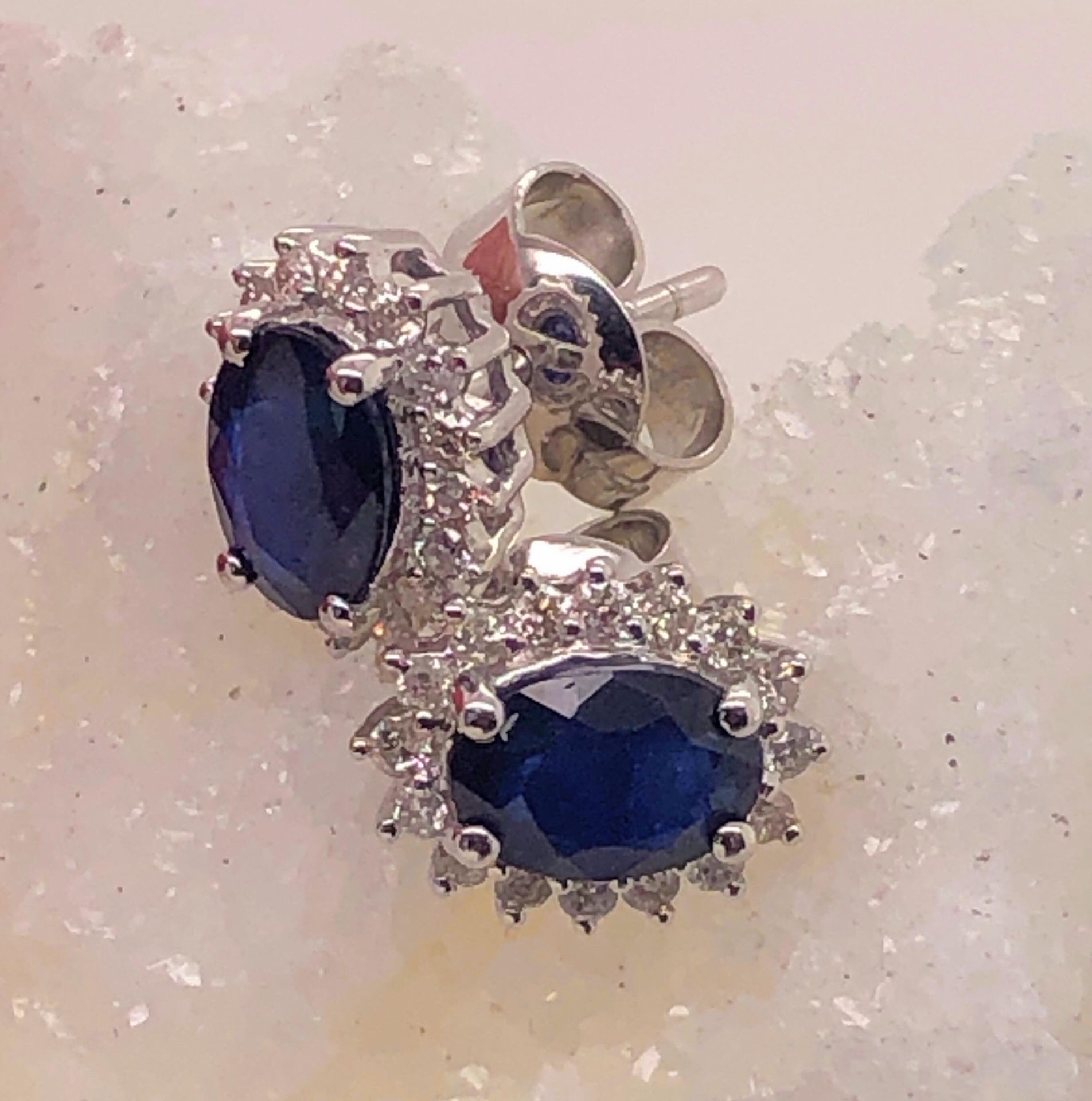 Sapphire and Diamonds Earrings White Gold 18k