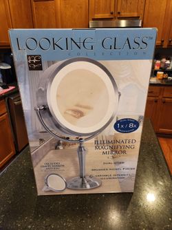 New in box Looking Glass Lighted Makeup Mirror LED 1X/8X Magnifying Double Sided on stand metal