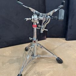 Ludwig LM922SSL Double Braced Low Snare Drum Stand