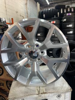 GMC Replica M010 20x9 Wheels – Silver Machined Factory Style