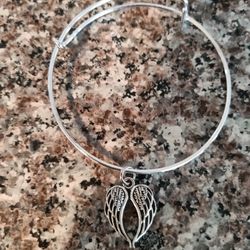 Charm Bracelet Adjustable Size Angel Wings