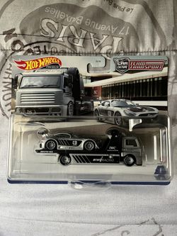 Hot Wheels Car Culture Team Transport ‘16 Mercedes-AMG GT3 And Fleet Street