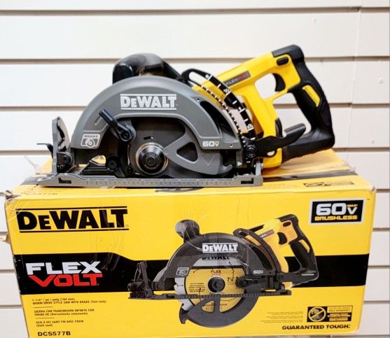 FLEXVOLT 60V MAX Cordless Brushless 7-1/4 in. Wormdrive Style Circular Saw (Tool Only)