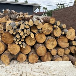 Pine 🌲 & Mesquite Firewood 🪵 