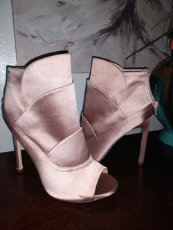 Woman's pink high heels