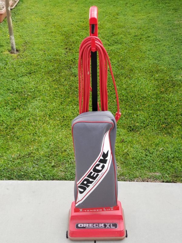 Vintage Oreck XL2000RHB Commercial Vacuum for Sale in San Gabriel, CA