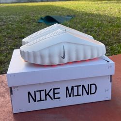 Nike Mind Mule 001 Slide