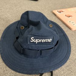 Supreme Bucket Hat 