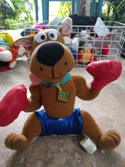 9" boxing Scooby Doo
