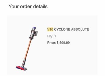 Dyson V10 cyclone Absolute – Excellent Condition + Full Attachments