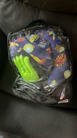 Alien costume