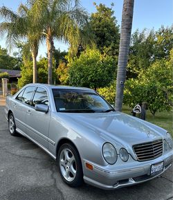 2001 Mercedes-Benz E-Class