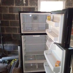 Full Size Fridge /Freezer