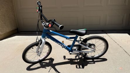 Woom 3 Kids bike 4-6 yrs old.
