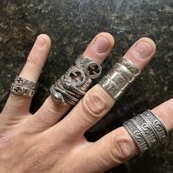 GG rings