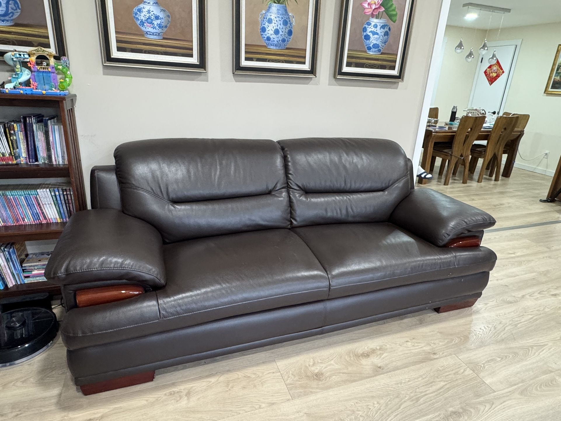 leather sofa