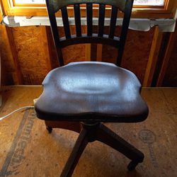 Antique Swivel Chair w/ Flex Back -Lancaster Co