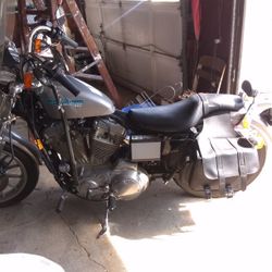 883 Harley Davidson Sportster