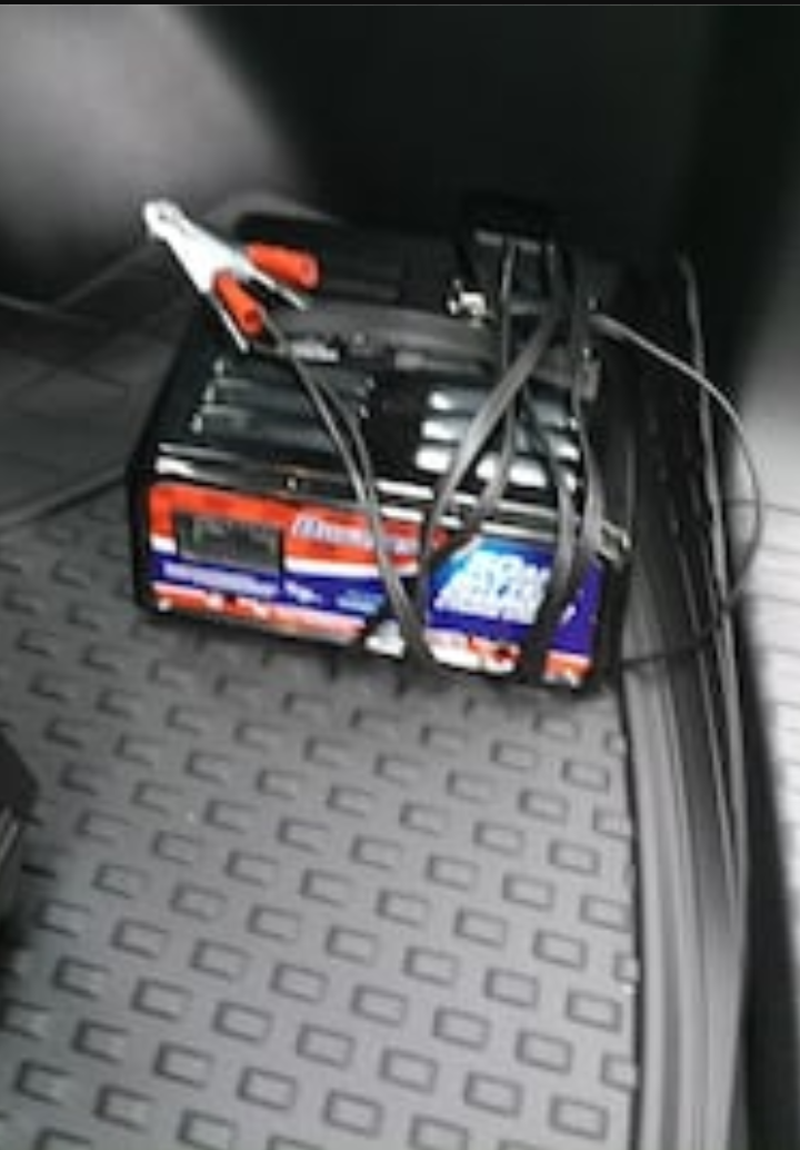 Duralast battery charger