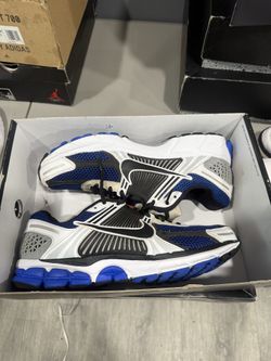 Nike vomero racer blue Sz 10