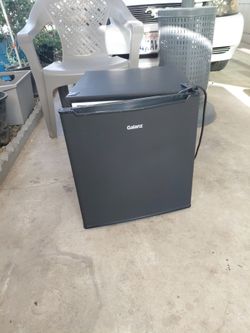 Galanz Mini Fridge Black Compact Refrigerator