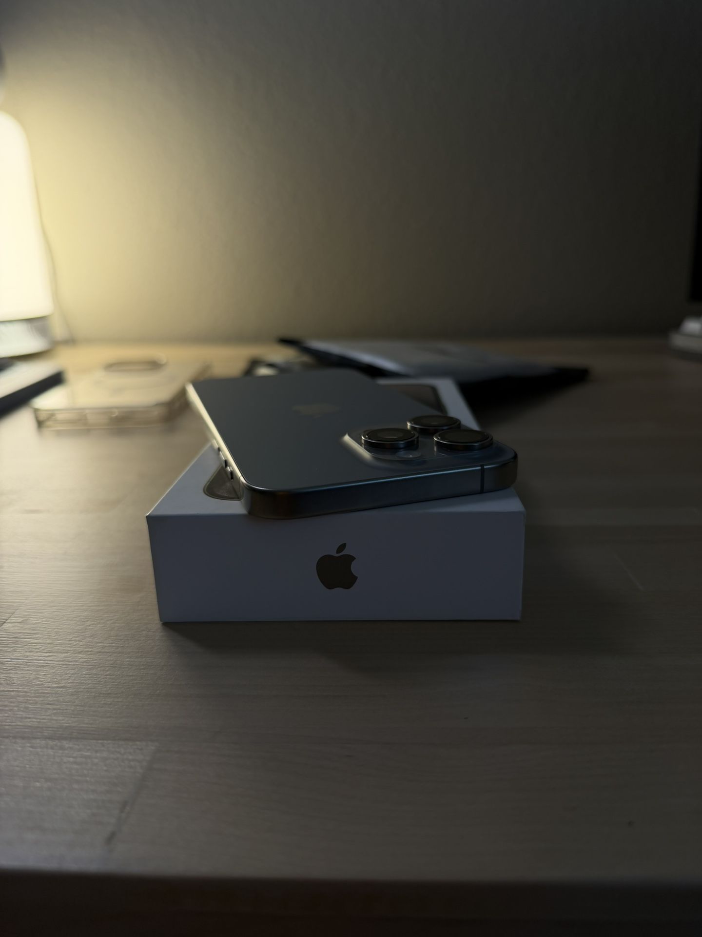 iPhone 15 Pro Max Unlocked Natural Titanium