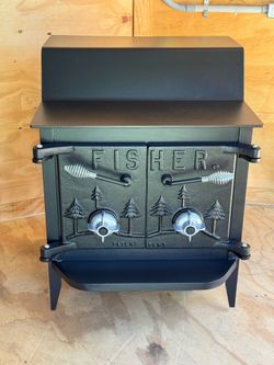 Fisher “Grandma Bear” wood stove
