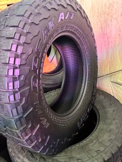 285/70/17. LT.  FALKEN