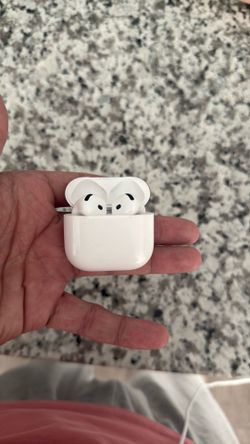 Airpods 4th gen