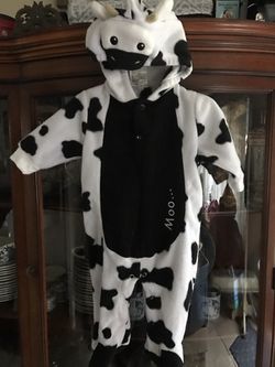 Cow costume 3-6 months nice & warm