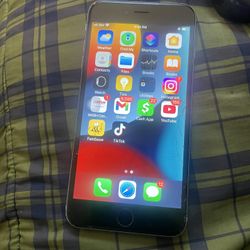 iPhone 6plus With TikTok Installed 