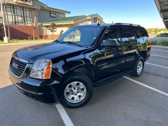 2008 GMC Yukon SLE, 2WD, 4.8L V8.