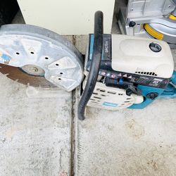 Makita DPC7311 73cc Gas-Powered Handheld Cut-Off Saw with 14 inch Blade 