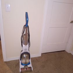 Power dash Pet hOover In Good Condition 