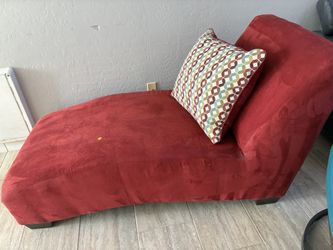 Red Contemporary Stylish Chaise