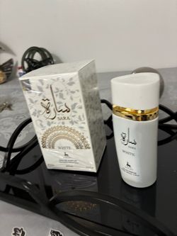 Sara White  Eau de parfum