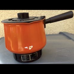Fondue Pot