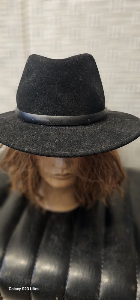 Vintage Bigalli Hat Black Size L Wool 100% Made In Ecuador Used Good Condition