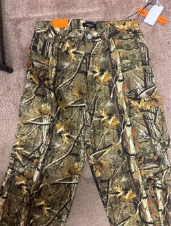 Women’s camo pants