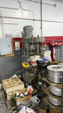 Milling machine